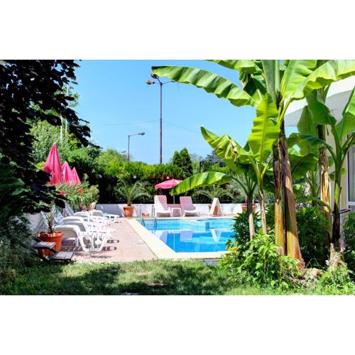 Hotel Feniks Lozenets