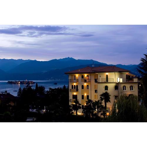 Hotel Flora