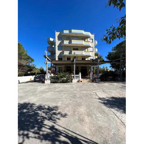 Hotel Garden Albania