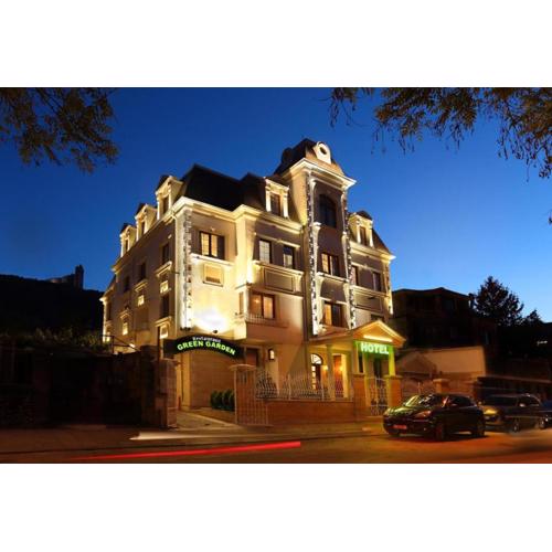 Hotel Green Garden