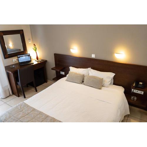 HOTEL HILL