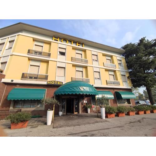 Hotel Industria