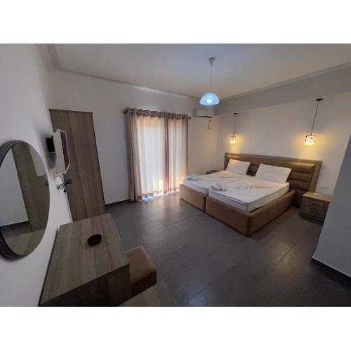 Hotel Irini