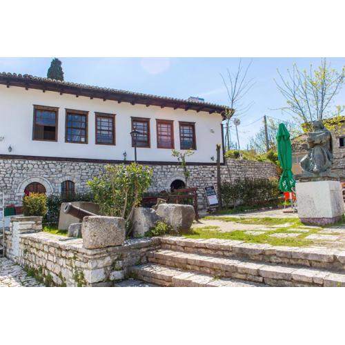 Hotel Kalaja