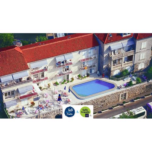 Hotel Komodor