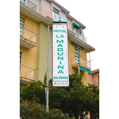 HOTEL LA MADUNINA