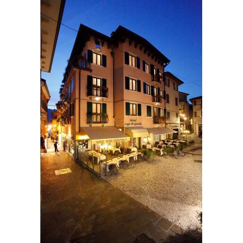 Hotel Lago Di Garda