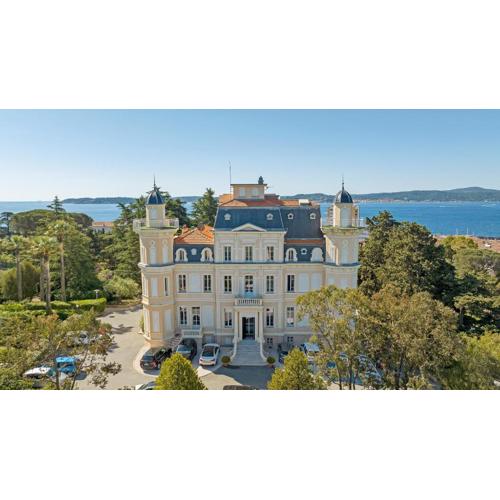 Hotel Les Tourelles