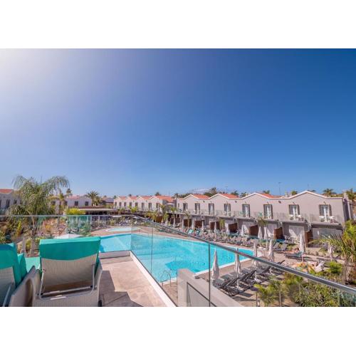 Hotel LIVVO Los Calderones - Adults recommended