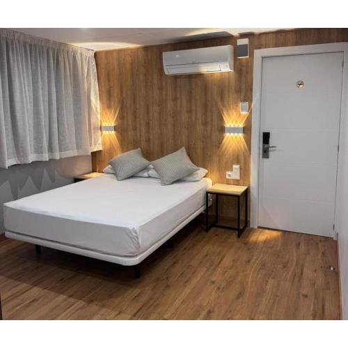 Hotel Medicis