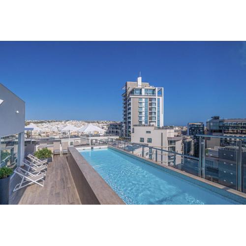 Hotel Mistral St Julian\