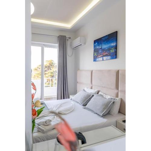 Hotel Myrtai - City Center