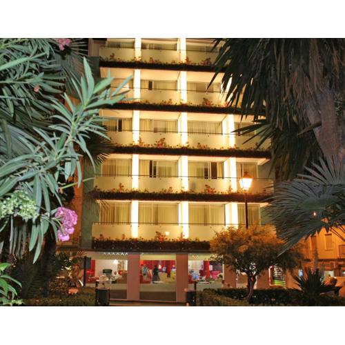 Hotel Oasis Plaza