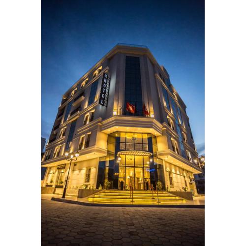HOTEL PALAIS ROYAL