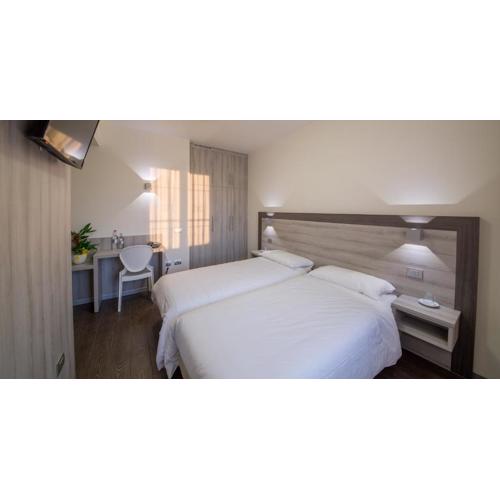 Hotel Panineria Colombera Rossa