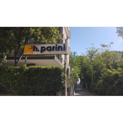 Hotel Parini