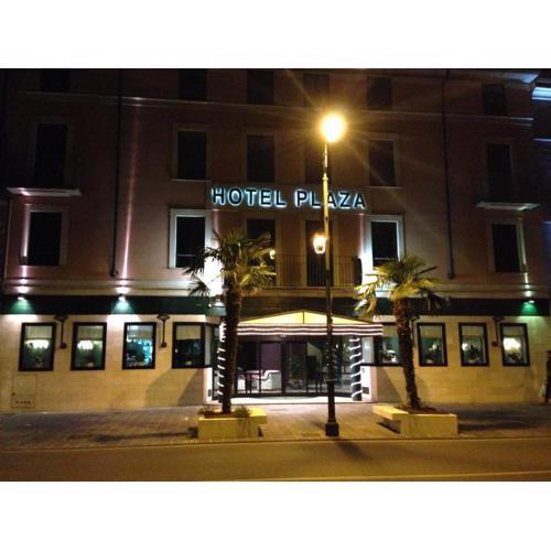Hotel Plaza