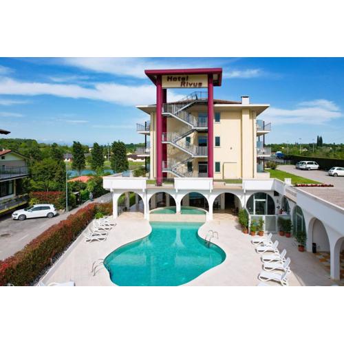 Hotel Rivus