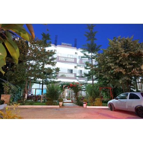 Hotel Rixhi