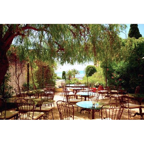 Hotel Royal Bon Repos