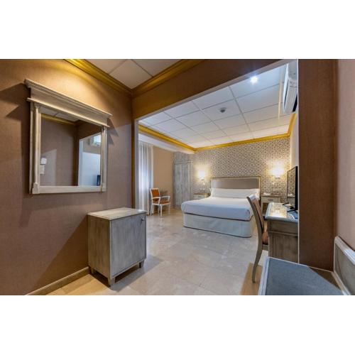 Hotel Sacromonte