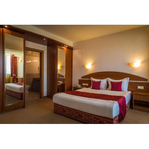 Hotel Sevlievo Plaza
