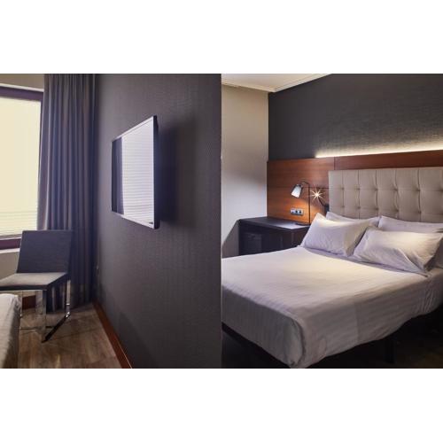 Hotel Silken Amara Plaza