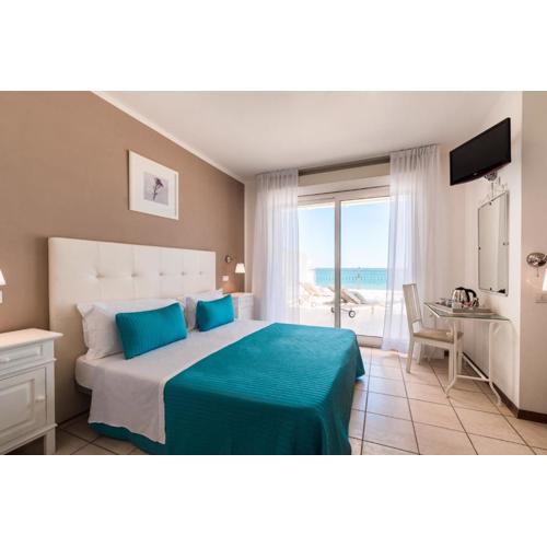 Hotel Soraya - Spiaggia Sawasdee with Beach & Parking