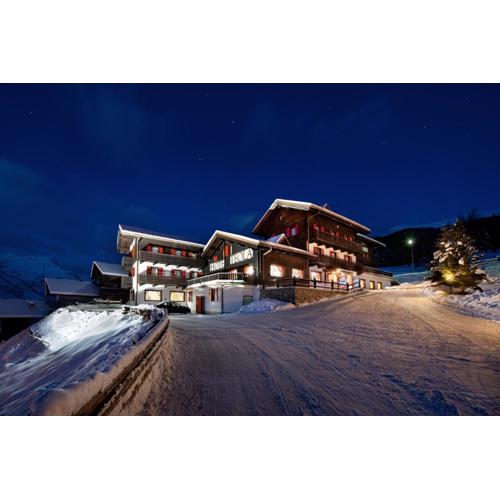 Hotel Teola