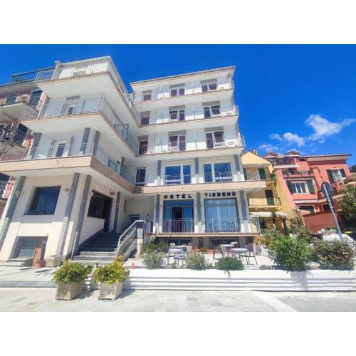 Hotel Tirreno