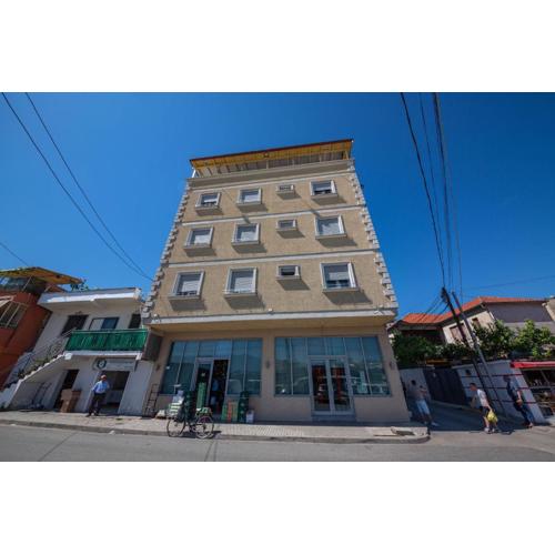 Hotel Tosi