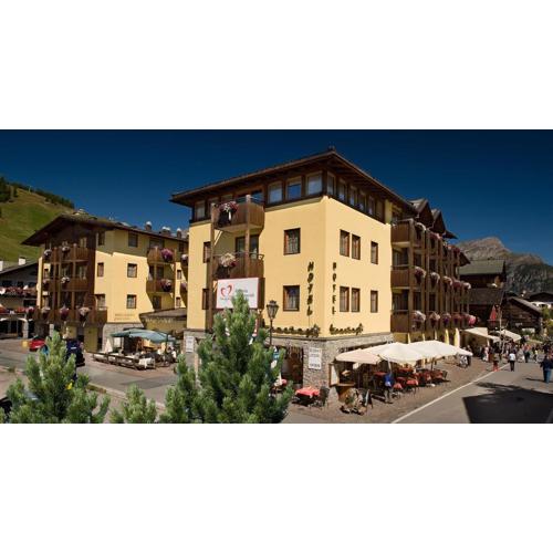 Hotel Touring