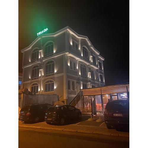 Hotel Triada