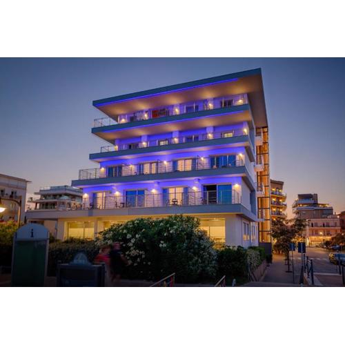 Hotel Tritone