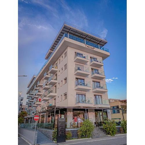 Hotel Triumf Shengjin