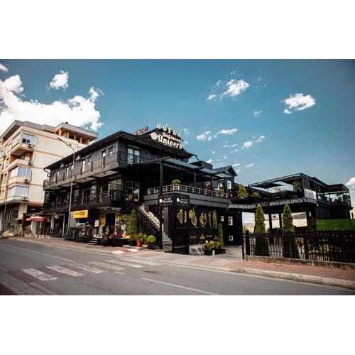 Hotel Univers