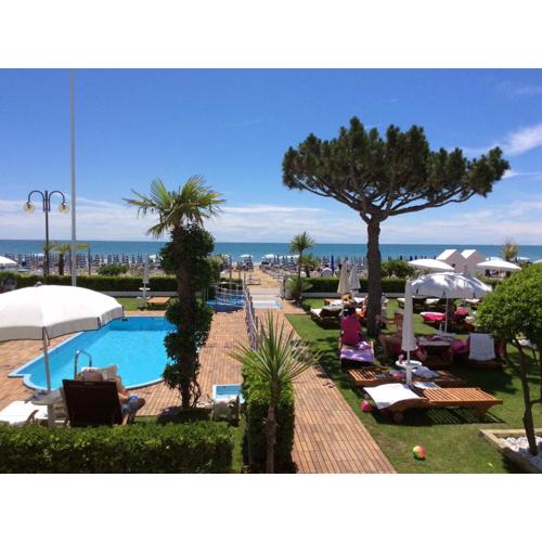 Hotel Universo