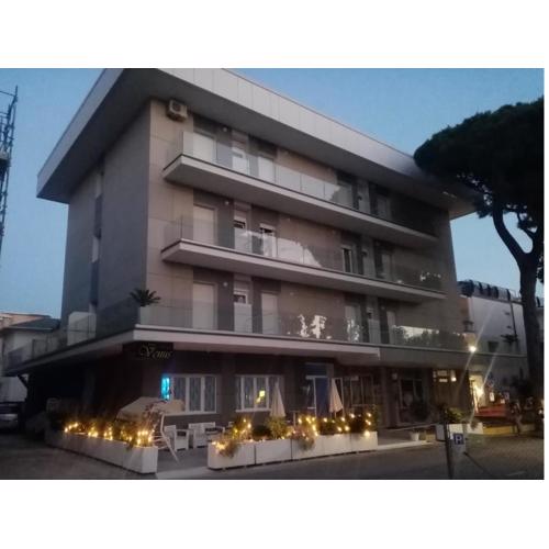 HOTEL VENUS