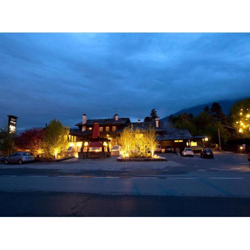 Hotel Village