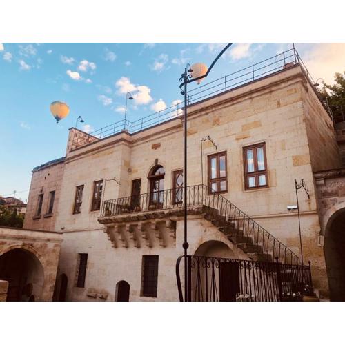 House 1938 Special Cave Hotel