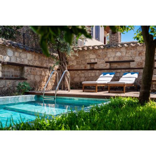 House 5 Hotel