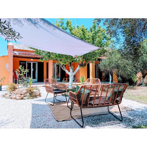 House Konstantinos