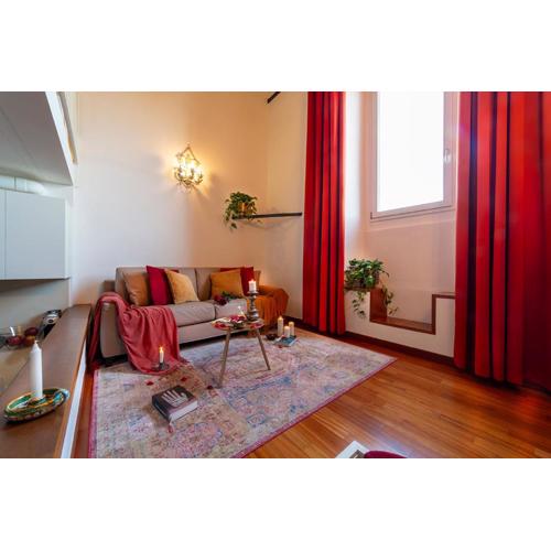 House of Lovers - Magnificent View in the Heart of Bologna