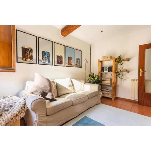 House on the Hills, 10 minutes from city center