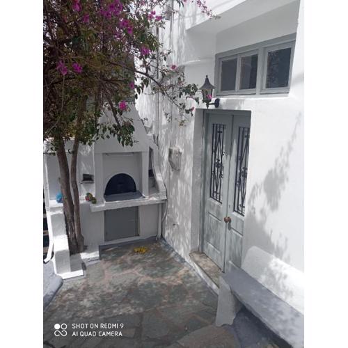 Θέτιδα House