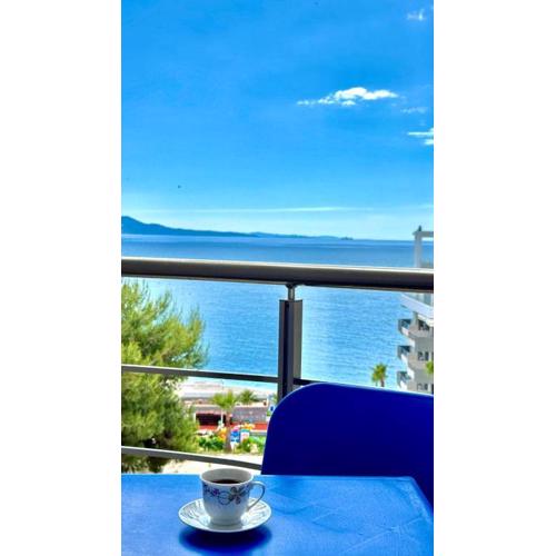 Hypnose Apartment next to Sea