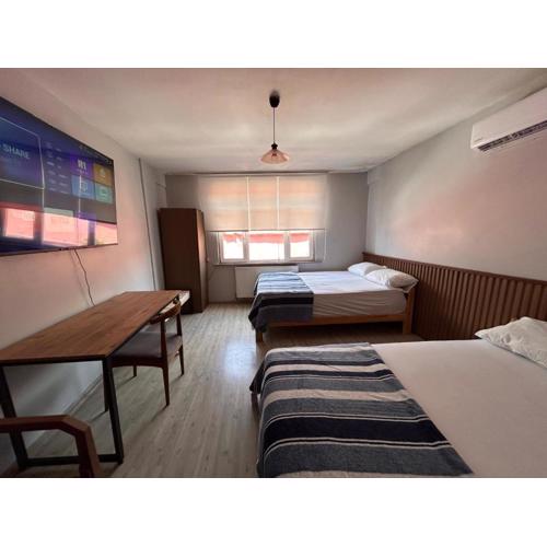 i1 House Hotel