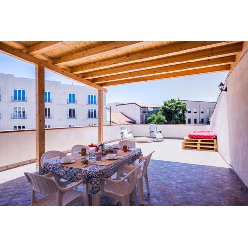 Ibiscus Apartment with Terrace by Wonderful Italy