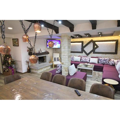 Ice Jewel Chalet, Bansko, 200 meters from the Gondola, 20 улица „Свети Иван Рилски“