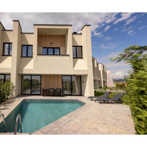 Id-Real Villa